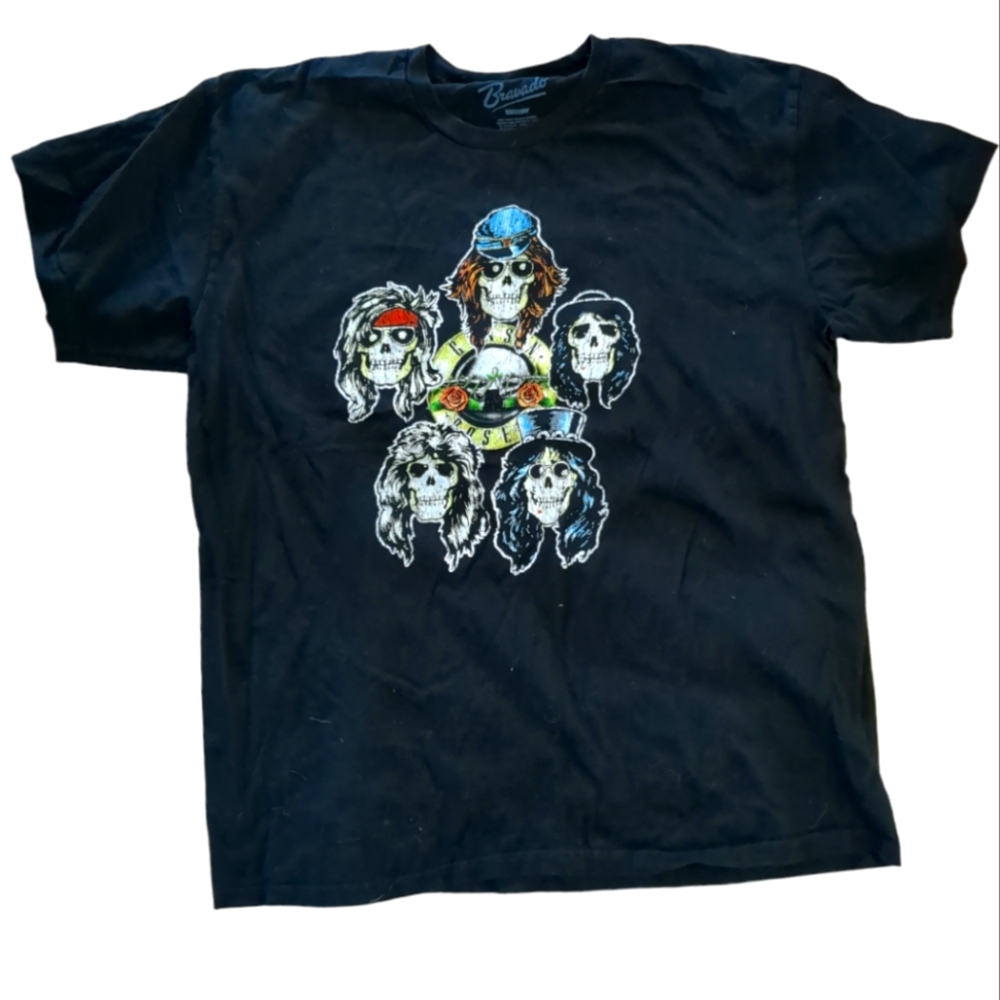 ❗$1 Bundled❗ BRAVADO Black Guns N Roses Graphic Tee Shirt
